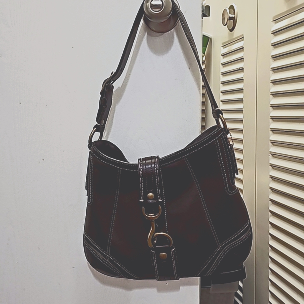 Coach small 11362 Hamptons brown leather shoulder hobo